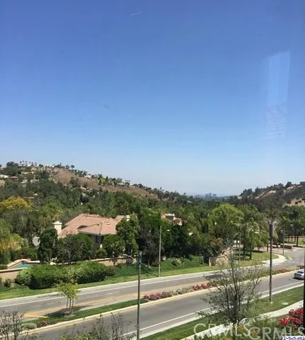 24819 Calle Cedro, Calabasas, California 91302
