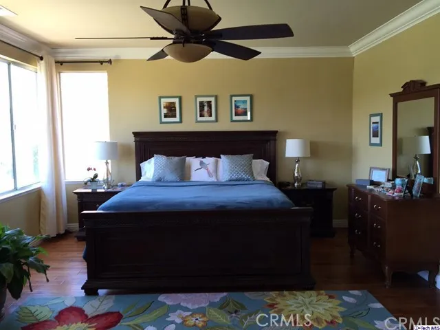 24819 Calle Cedro, Calabasas, California 91302
