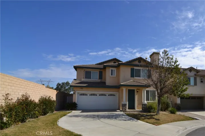 5303 Trailhawk Avenue, Fontana, California 92336