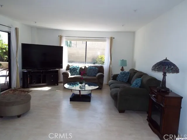 315 Chester Street 104, Glendale, California 91203
