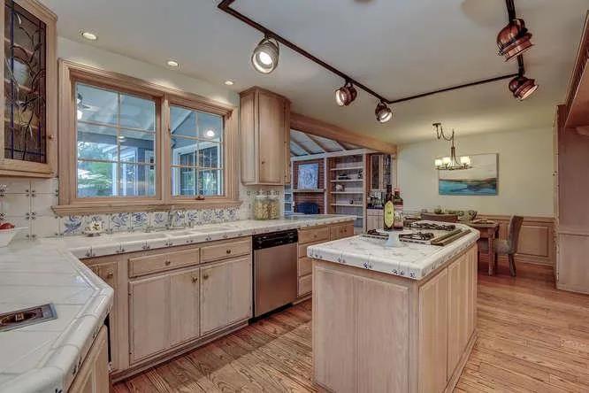 1716 Laurelwood Drive, San Jose, California 95125
