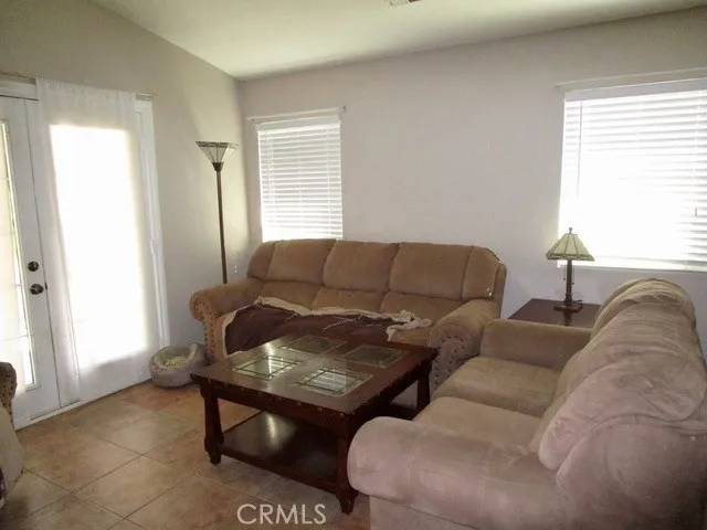 1883 Arroyo Viejo Drive, San Jacinto, California 92583