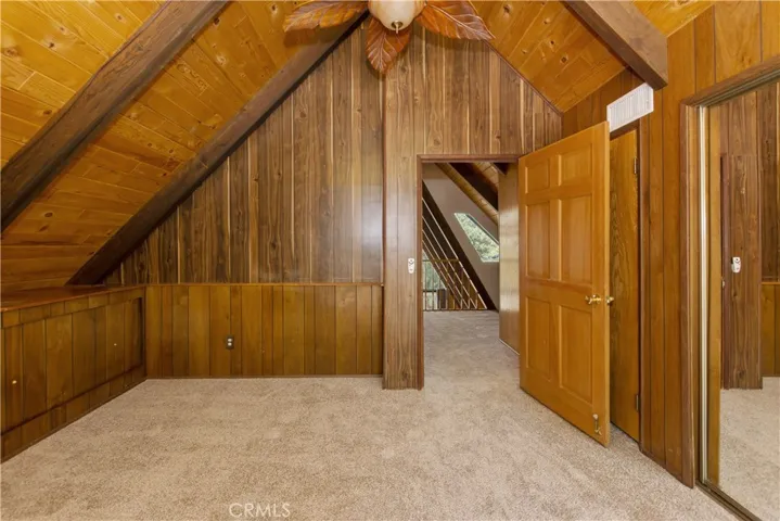 1223 Yellowstone Drive, Lake Arrowhead, California 92352
