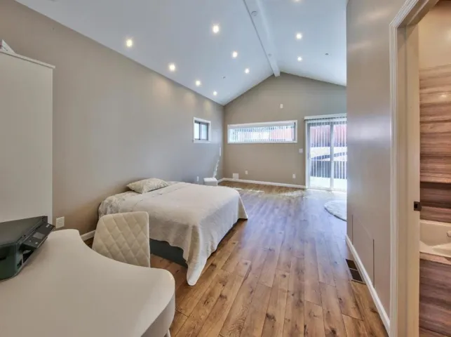 1113 Presidio Boulevard, Pacific Grove, California 93950