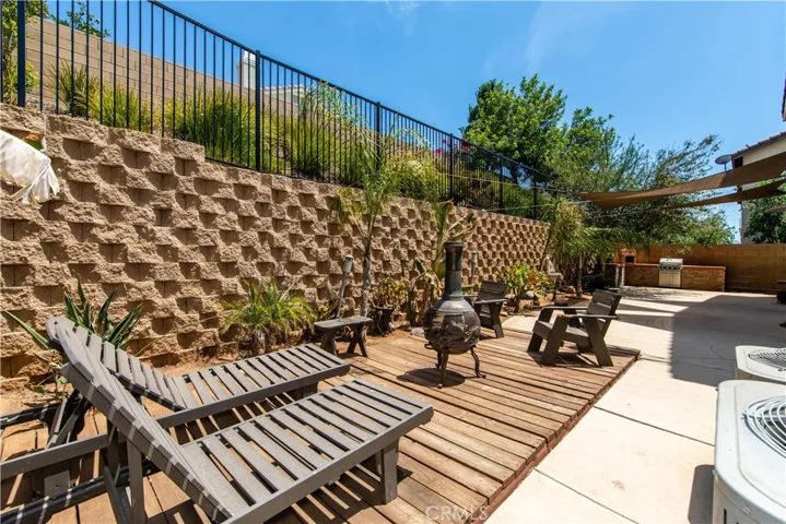 31828 Haleblian Road, Menifee, California 92584