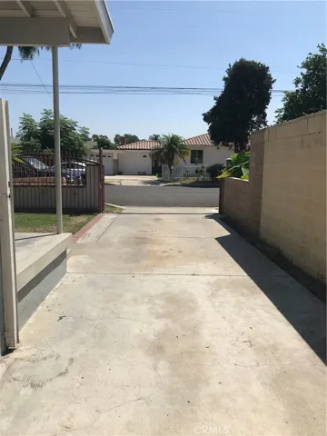 17051 California Avenue, Bellflower, California 90706