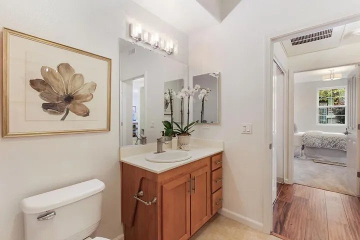 4388 El Camino Real 168, Los Altos, California 94022