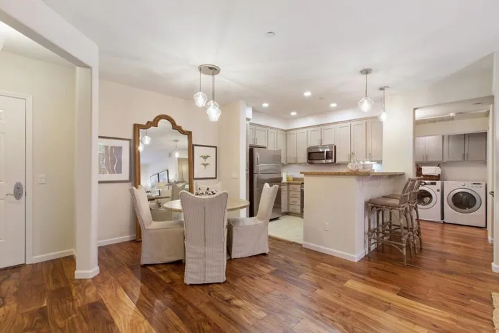 4388 El Camino Real 168, Los Altos, California 94022