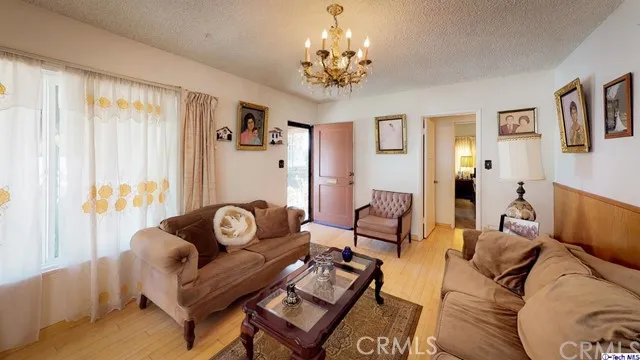 6247 Willowcrest Avenue, North Hollywood, California 91606