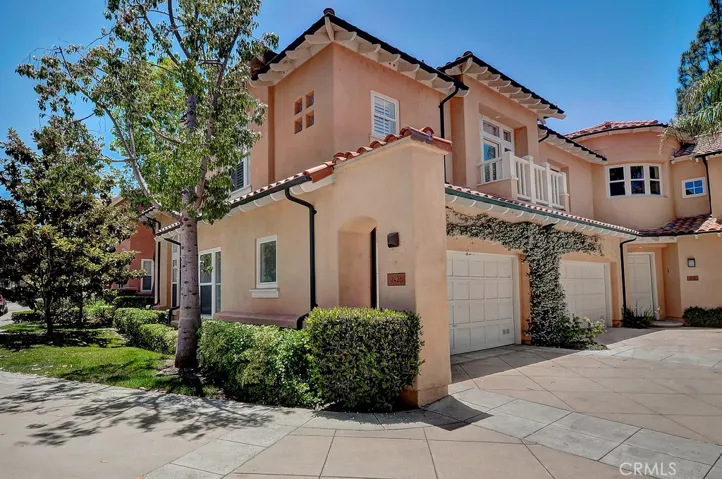 2428 Aquasanta, Tustin, California 92782
