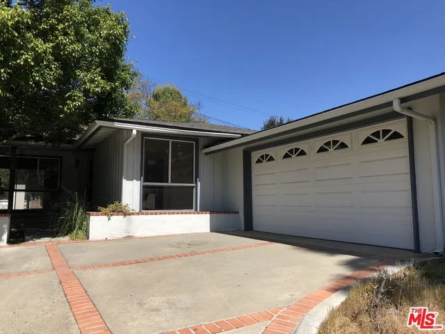 27051 Shorewood Road, Rancho Palos Verdes, California 90275