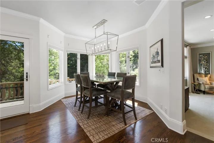 304 Cedar Ridge Drive, Lake Arrowhead, California 92352