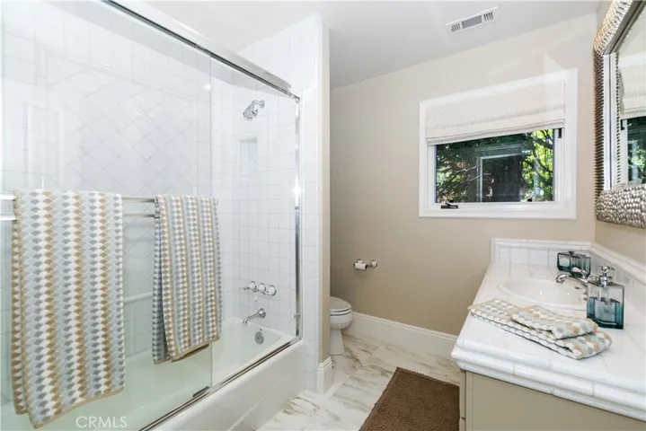 304 Cedar Ridge Drive, Lake Arrowhead, California 92352