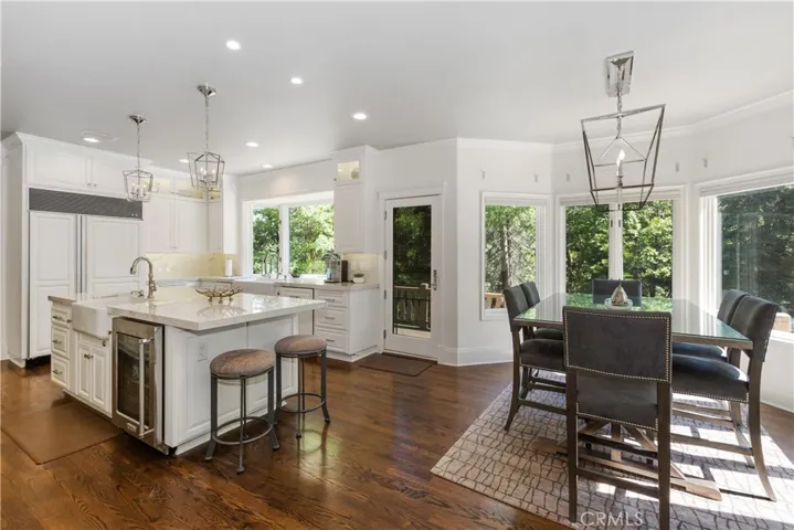 304 Cedar Ridge Drive, Lake Arrowhead, California 92352