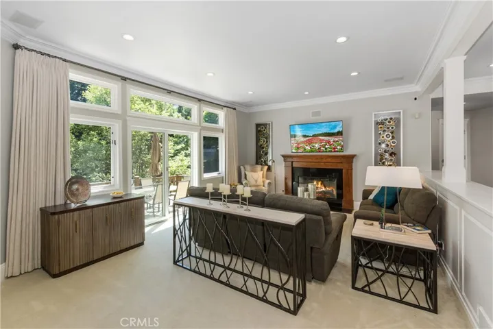 304 Cedar Ridge Drive, Lake Arrowhead, California 92352