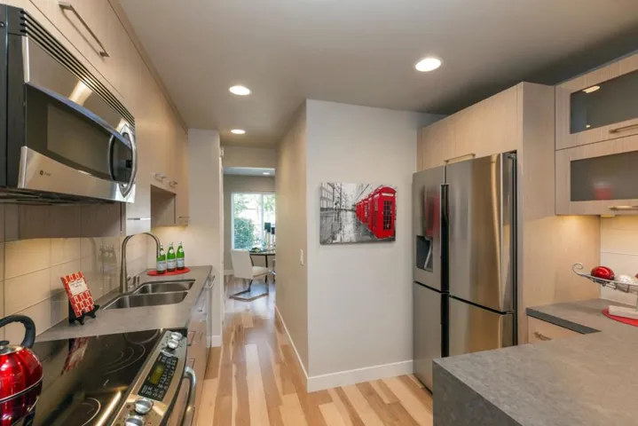 7050 Rainbow Drive 4, San Jose, California 95129