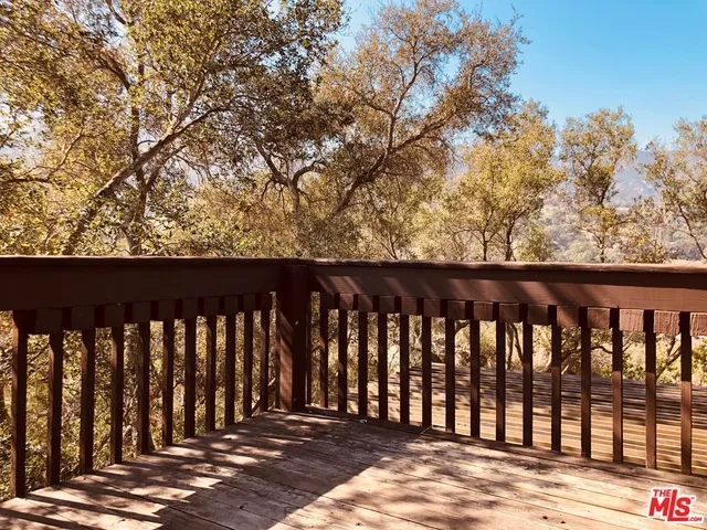169 Muerdago Road, Topanga, California 90290