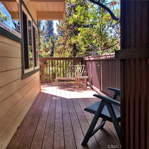 REAR DECK
