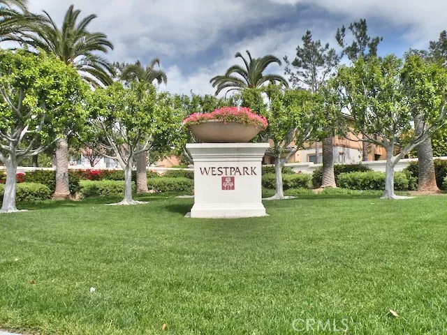 16 Aprilla, Irvine, California 92614