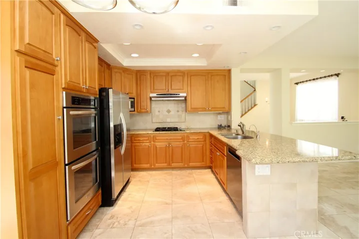 16 Aprilla, Irvine, California 92614