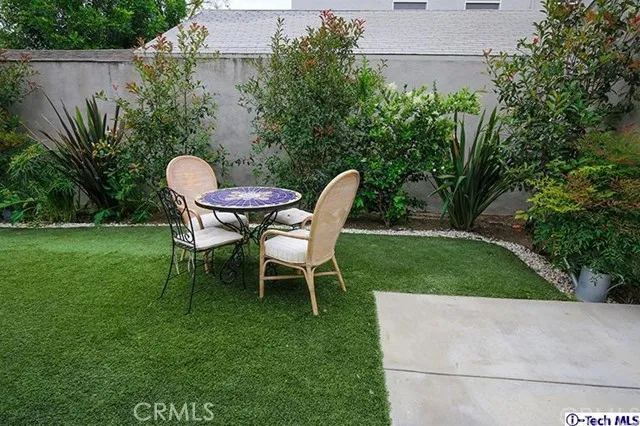 218 N Naomi Street, Burbank, California 91505