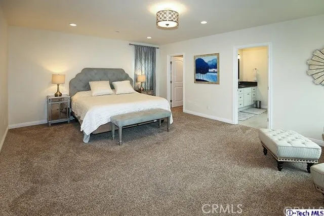 218 N Naomi Street, Burbank, California 91505