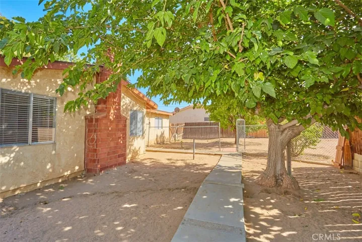8150 El Cerrito Avenue, Hesperia, California 92345