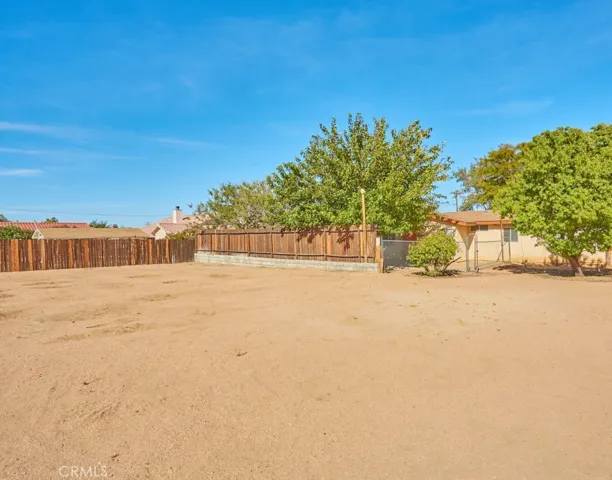 8150 El Cerrito Avenue, Hesperia, California 92345
