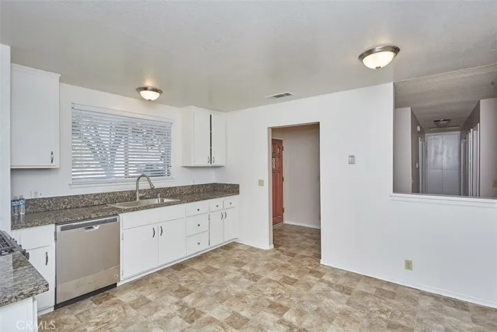 8150 El Cerrito Avenue, Hesperia, California 92345