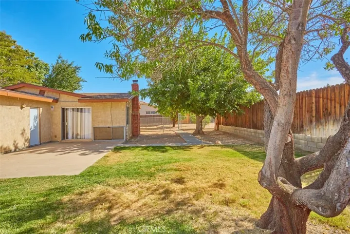 8150 El Cerrito Avenue, Hesperia, California 92345
