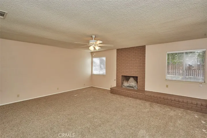 8150 El Cerrito Avenue, Hesperia, California 92345