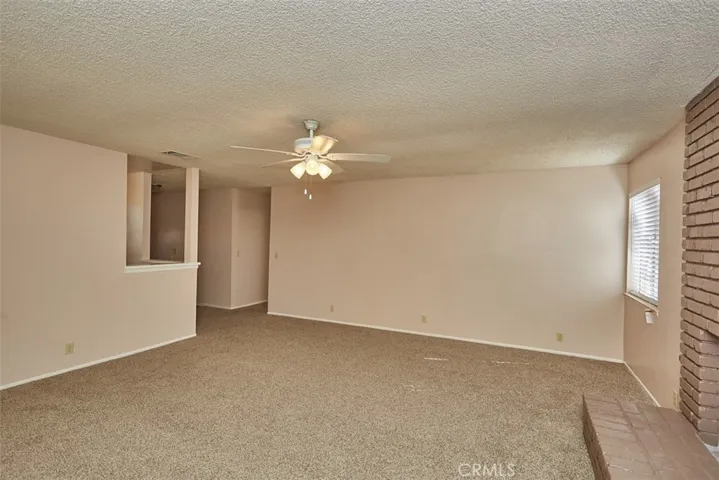 8150 El Cerrito Avenue, Hesperia, California 92345
