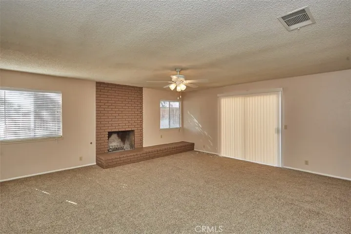 8150 El Cerrito Avenue, Hesperia, California 92345