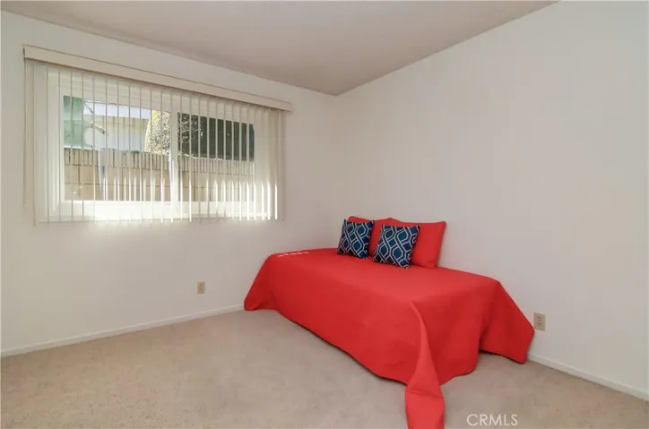 3020 Julian Avenue, Long Beach, California 90808
