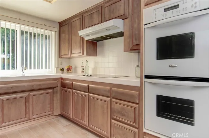 3020 Julian Avenue, Long Beach, California 90808
