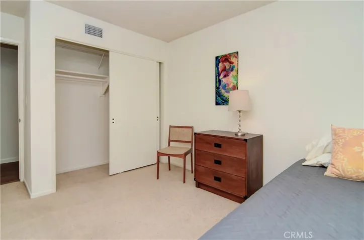 3020 Julian Avenue, Long Beach, California 90808