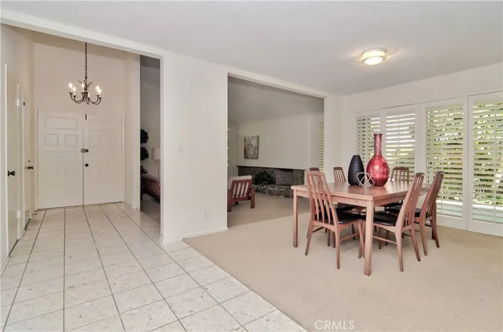 Get a feel for the volume spaces here with this formal dining room that can easily expand into the Foyer for those big family get-togethers!