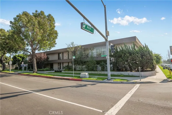 2940 W Carson Street 107, Torrance, California 90503