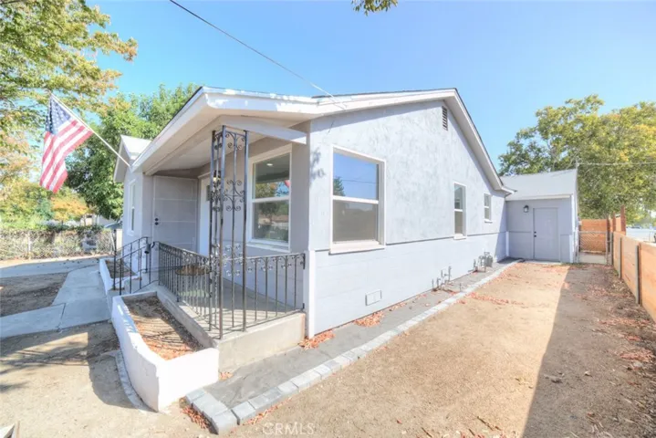 604 N Sierra Vista Avenue, Fresno, California 93702