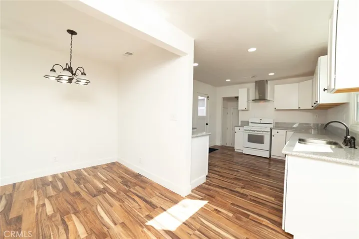 604 N Sierra Vista Avenue, Fresno, California 93702