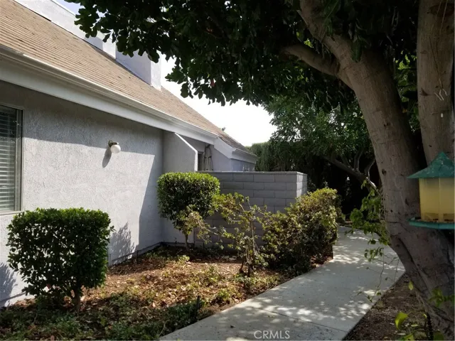 11826 Loma Drive 101, Whittier, California 90604