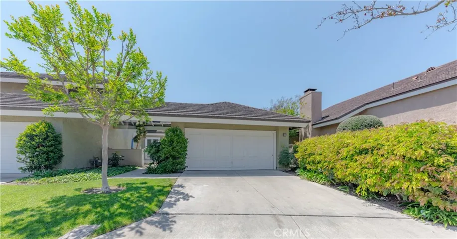 12 Northgrove 27, Irvine, California 92604
