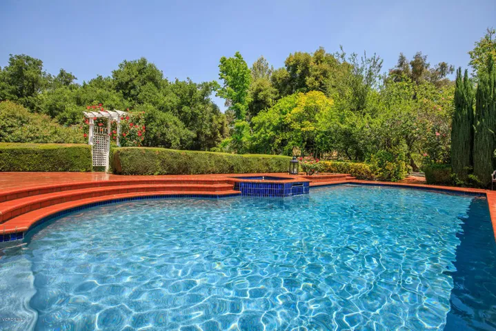 15529 Saddleback Rd Santa-large-067-88-S