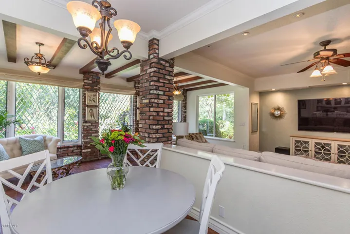 15529 Saddleback Rd Santa-large-025-8-Sa