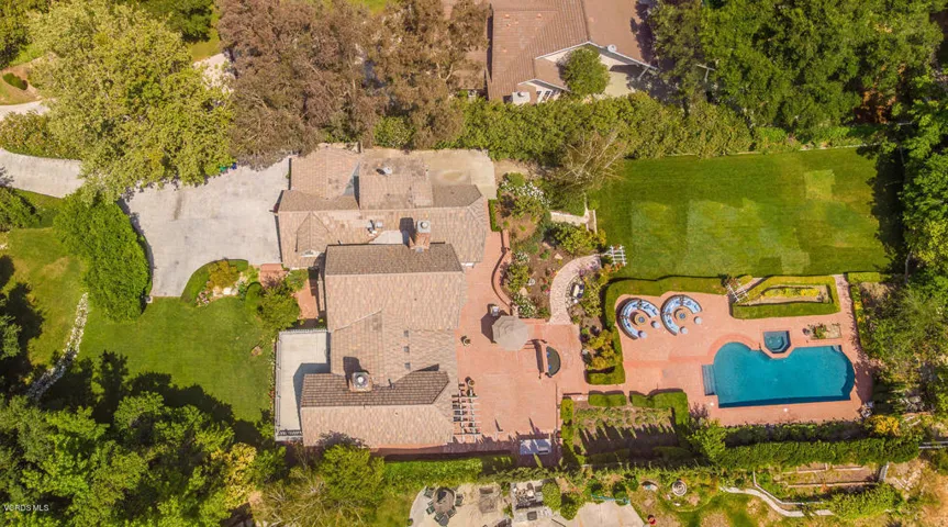15529 Saddleback Rd Santa-large-093-80-S