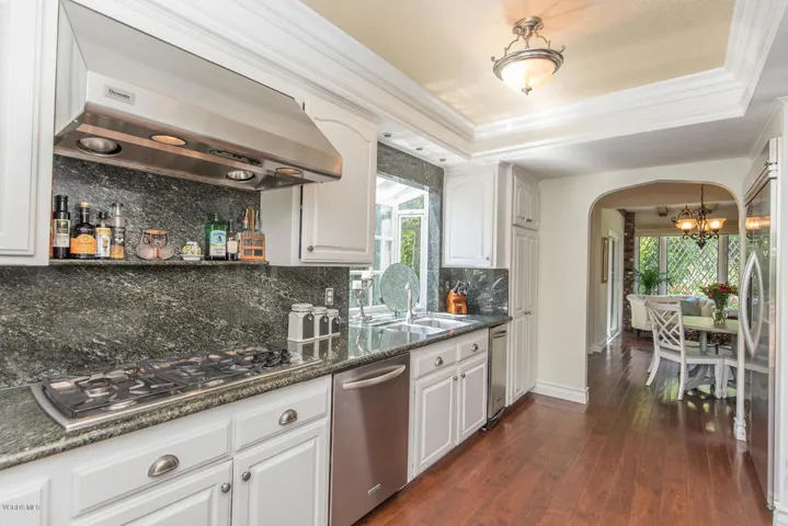 15529 Saddleback Rd Santa-large-026-3-Sa