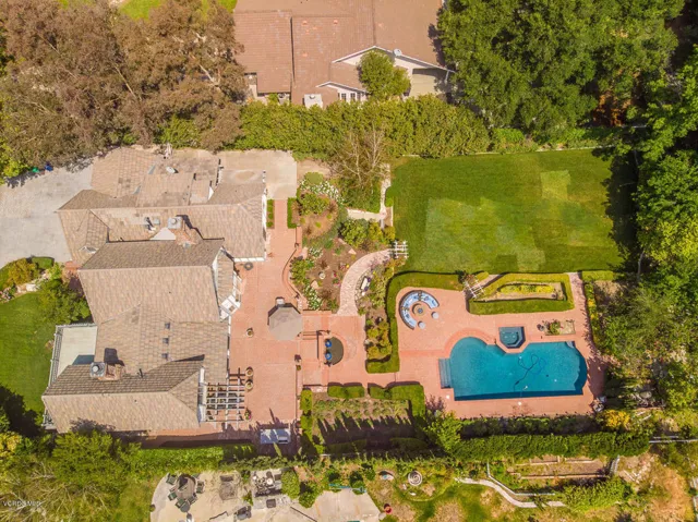 15529 Saddleback Rd Santa-large-087-73-S