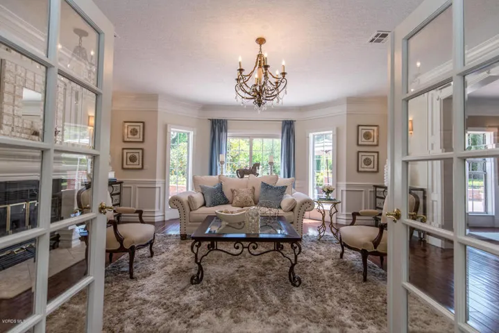 15529 Saddleback Rd Santa-large-013-4-Sa