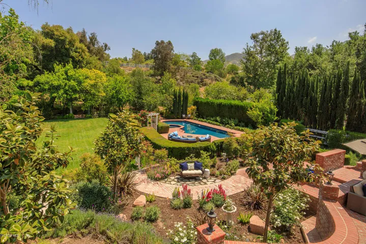 15529 Saddleback Rd Santa-large-056-49-S