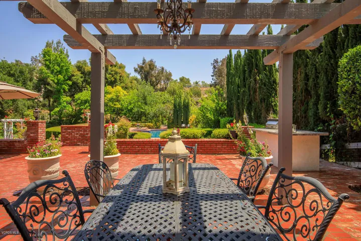 15529 Saddleback Rd Santa-large-064-61-S